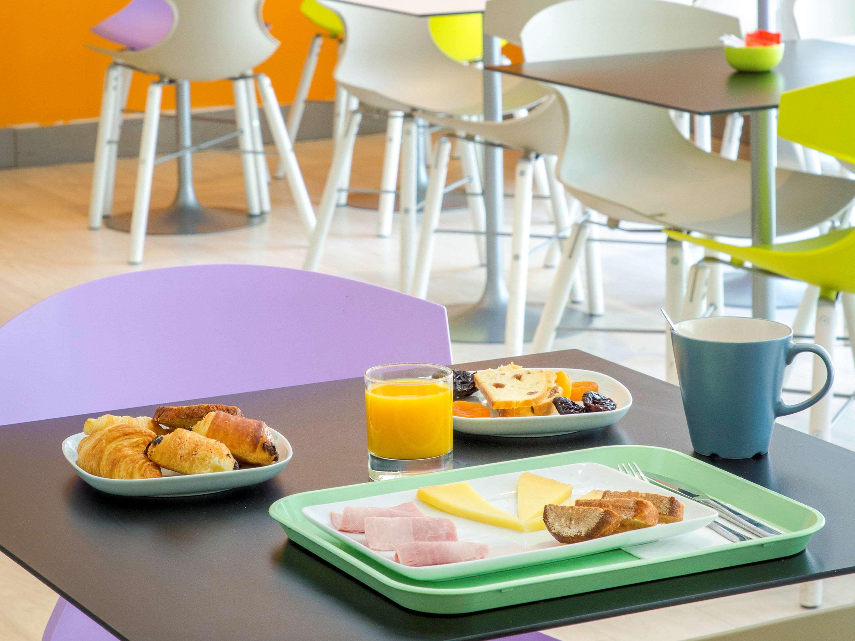 Ibis Styles Cannes Le Cannet Exteriör bild